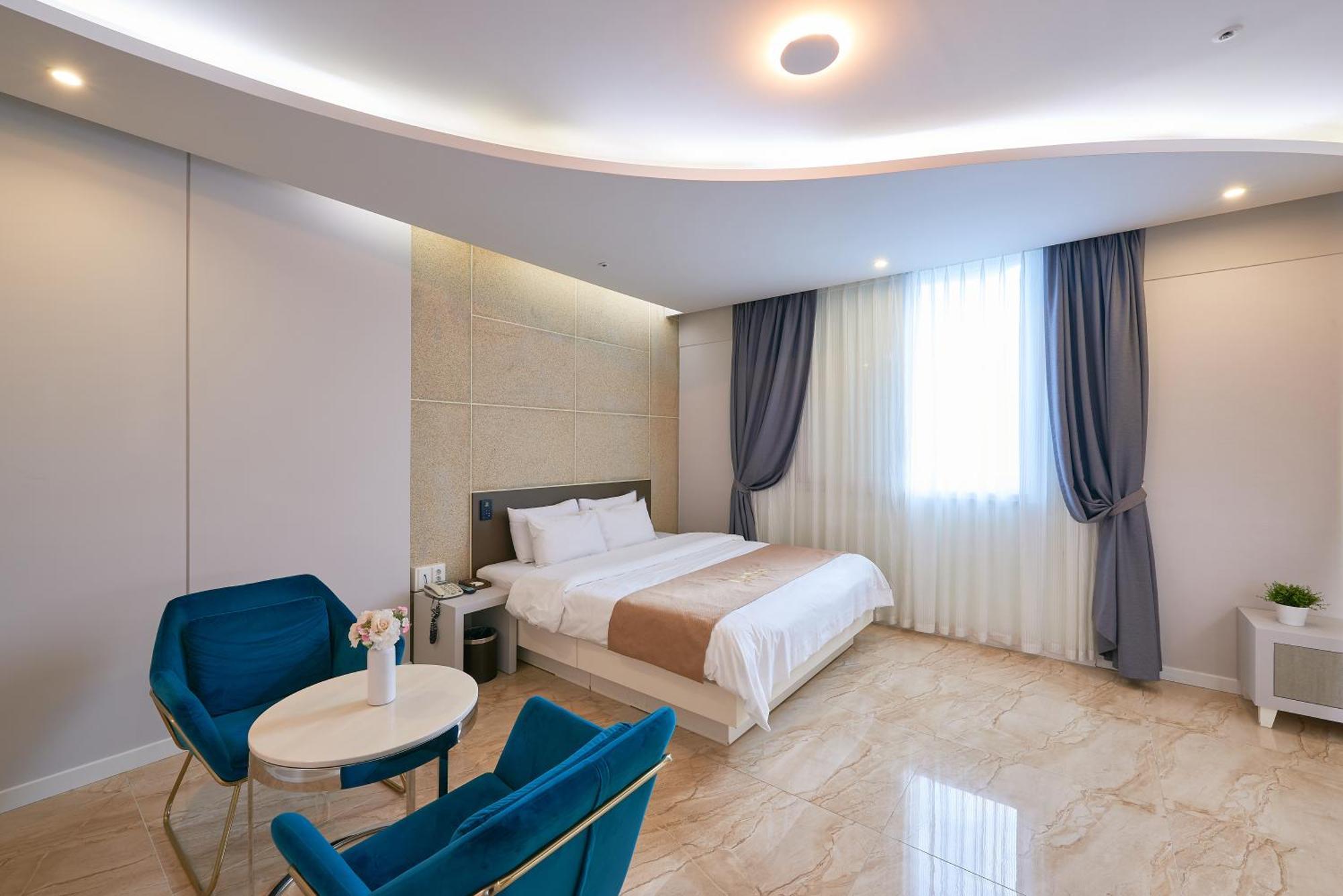 Dubai Hotel Gwangju Metropolitan City Exterior foto